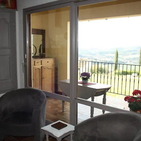 Ma Cardaline Avec Piscine Et Vue Avec 3 Pour 6 Personnes Classe 3 Etoiles Villa *