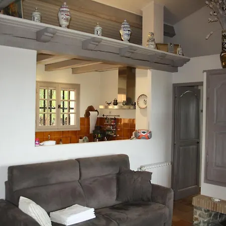 Ma Cardaline Avec Piscine Et Vue Avec 3 Pour 6 Personnes Classe 3 Etoiles Villa Le Castellet (Var)
